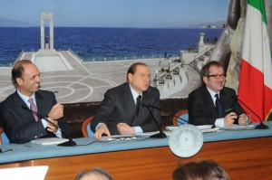 alfano-berlusconi-maroni Alfano, Berlusconi e Maroni