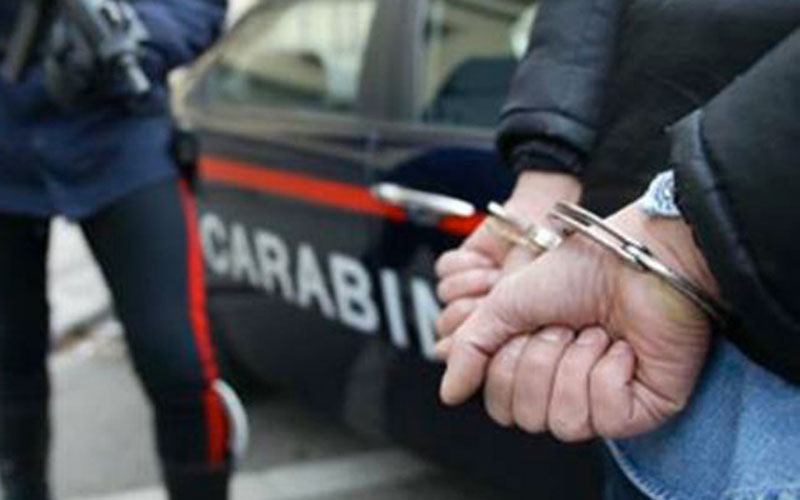 In manette arrestato dai Carabinieri