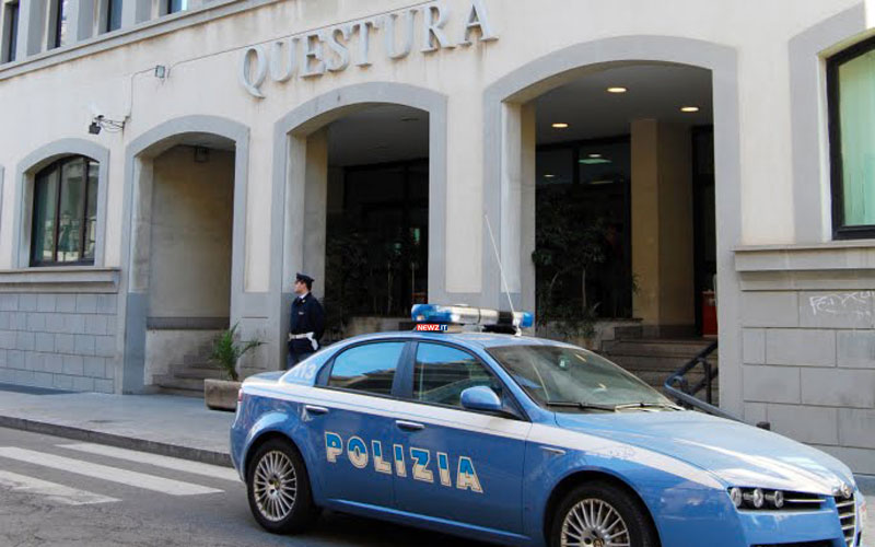 Volante Polizia Questura Reggio Calabria