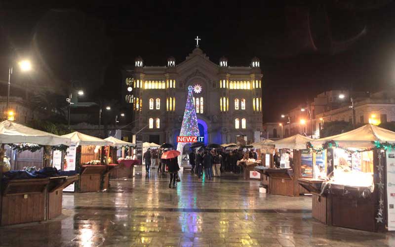 Mercatini di Natale in piazza Duomo