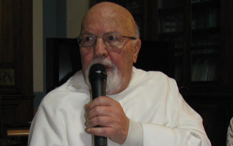 Padre Damiano Bova