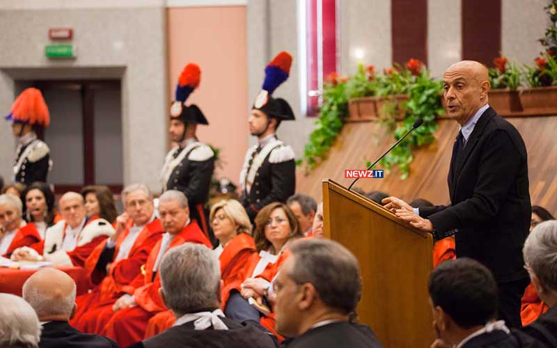 Il ministro dell'Interno Marco Minniti tiene il discorso all'inaugurazione dell'anno giudiziario