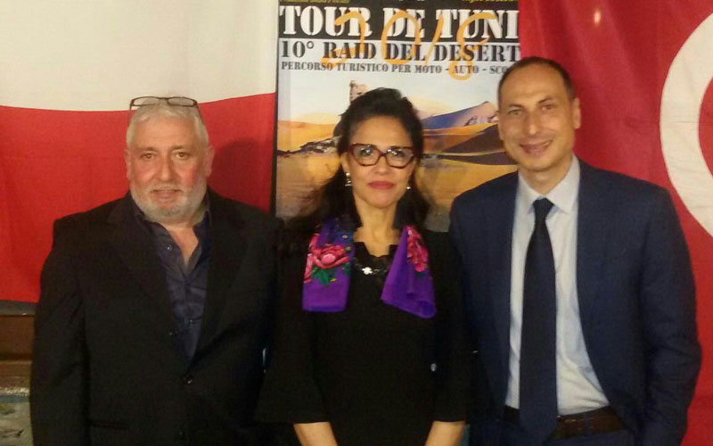 Il Presidente del Consiglio Comunale Demetrio Delfino (a destra) ed il Console della Tunisia, Ben Abdelbaki Beya (al centro)