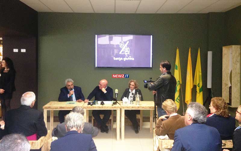 L'inaugurazione della mensa con il Presidente Oliverio