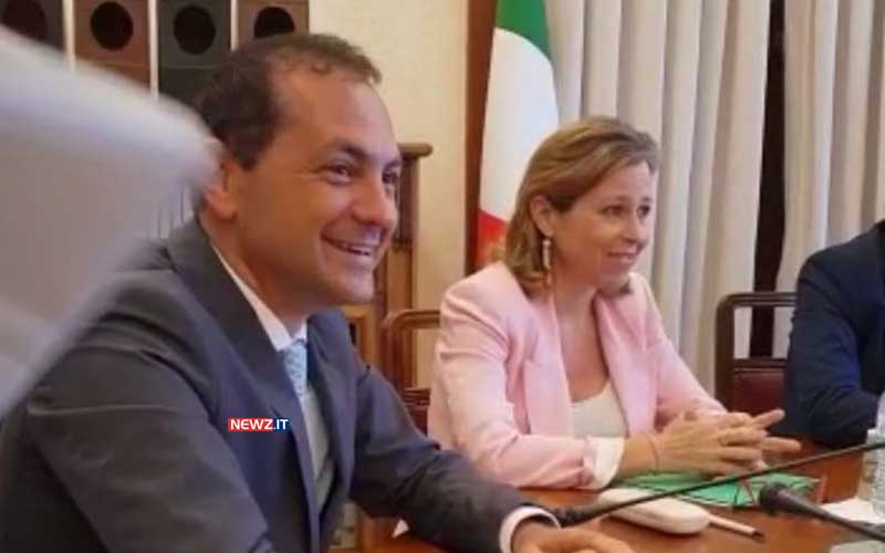 Marco Siclari con il ministro Giulia Grillo
